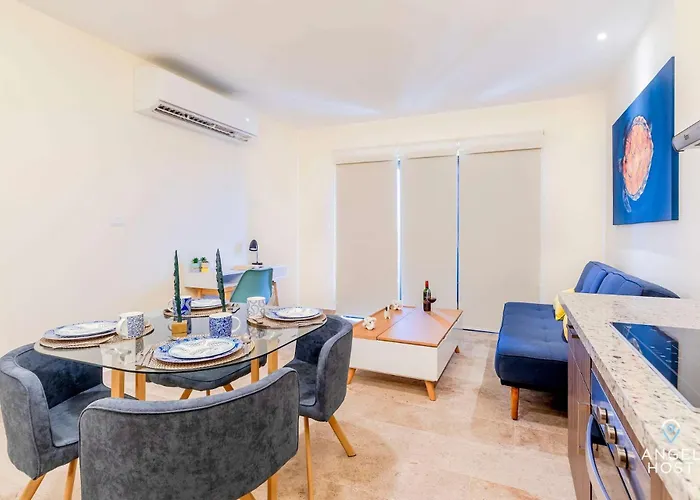 Veranto Near 5th Ave W Pool Access Apartment
